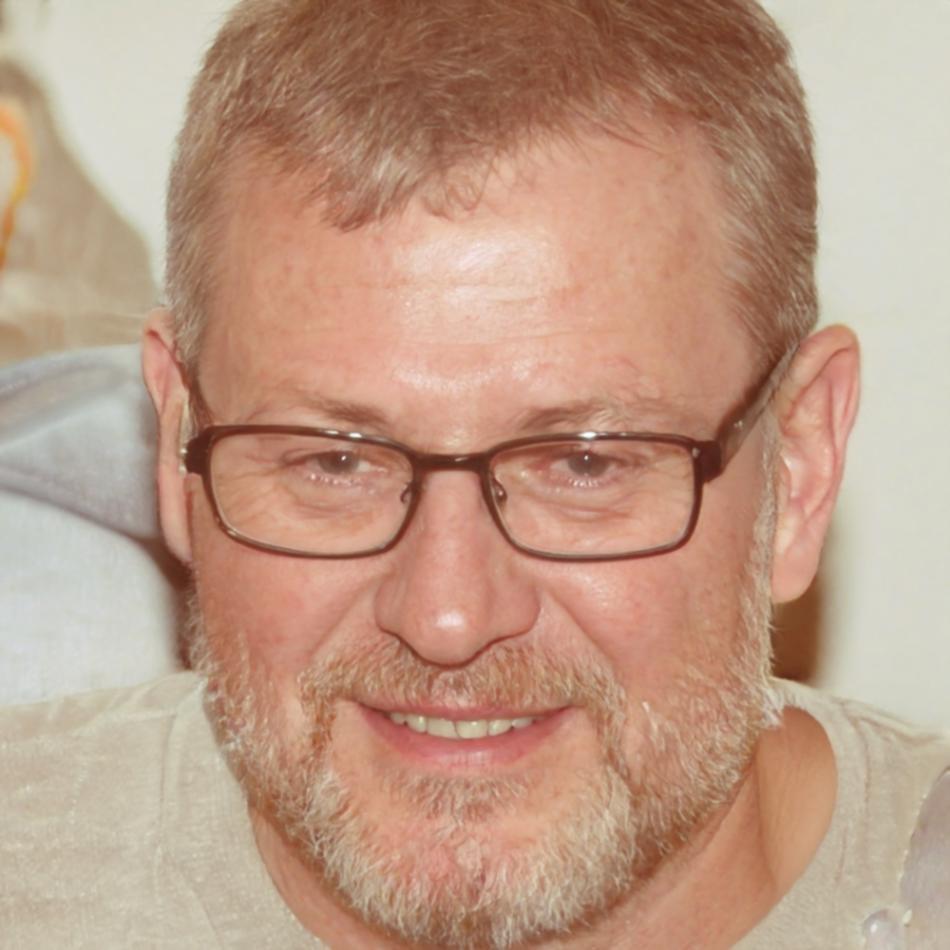 Profil von Bojan Dević